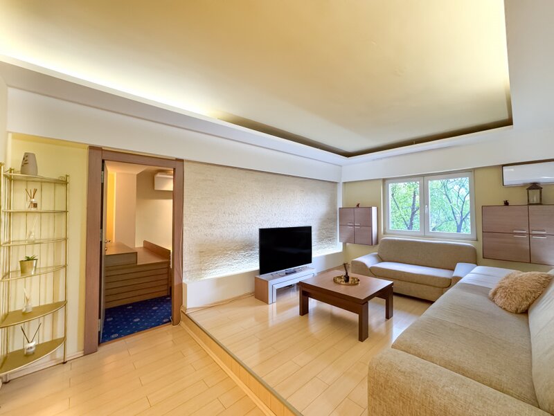 Unirii, Anastasie Panu, apartament mare si spatios, centrala proprie