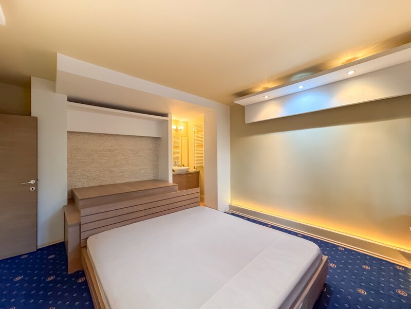 Unirii, Anastasie Panu, apartament mare si spatios, centrala proprie